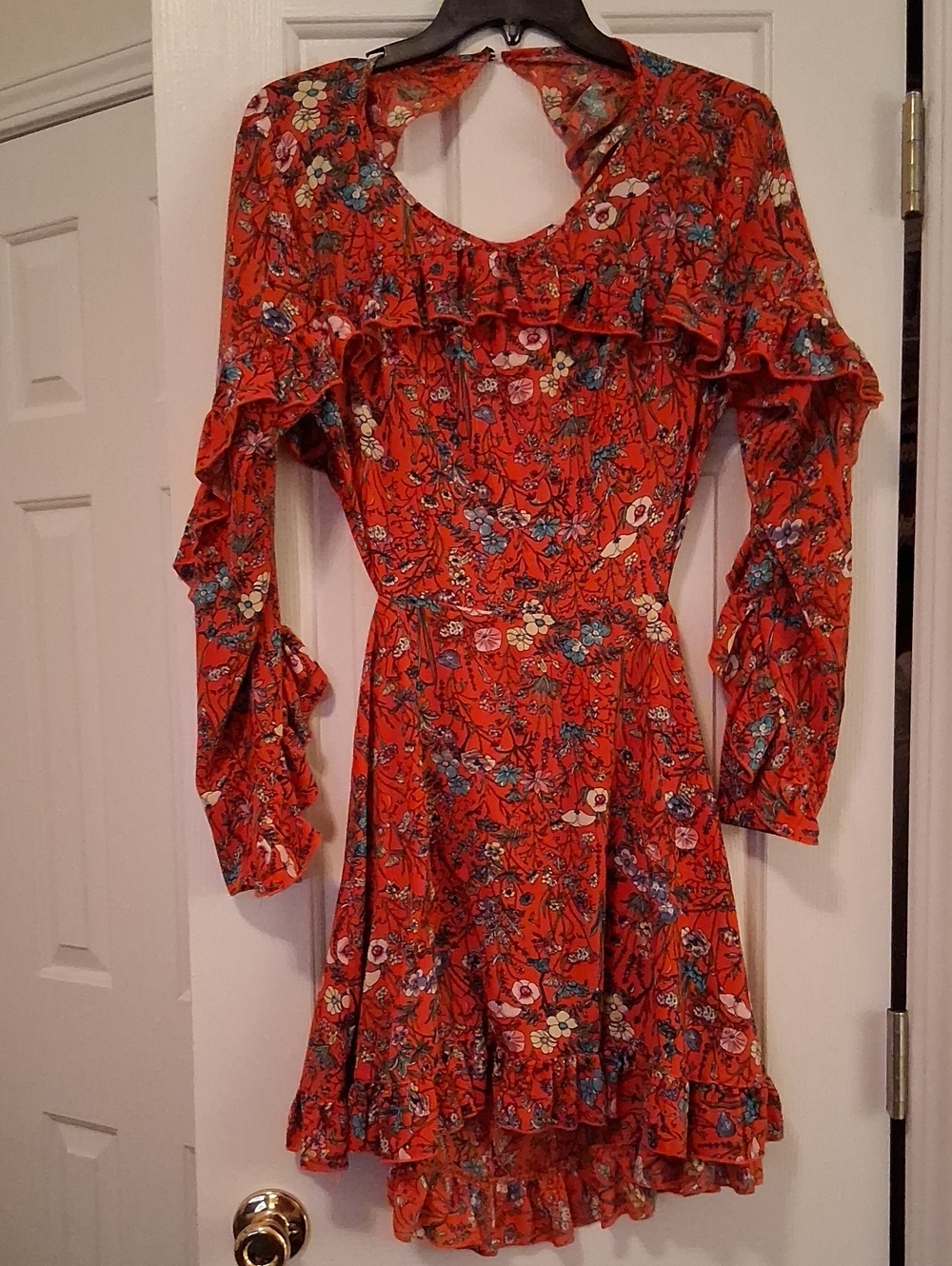 Boohoo Red Floral Long-Sleeve Ruffle Mini Dress